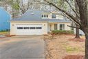 4415 Hounds Run Drive sold home in Matthews, SC