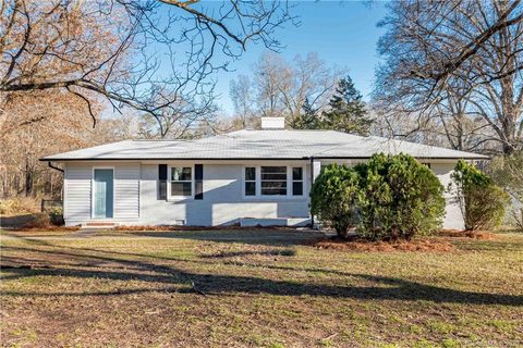 1460 Quiet Acres Circle sold home in Quiet Acres, Rock Hill, SC