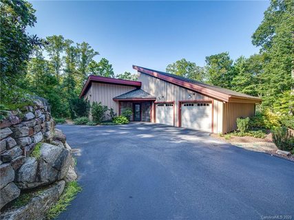 22 Robinson Creek Road sold home in Greenwood, Asheville, NC