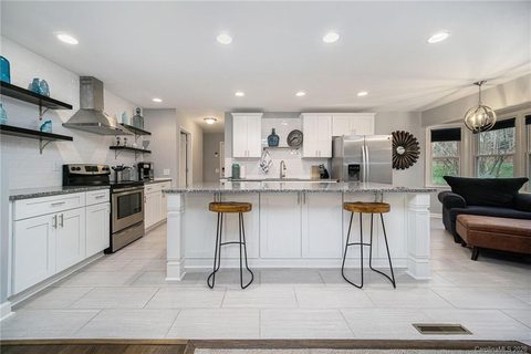 148 Overbrook Drive sold home in Overbrook, Concord, NC