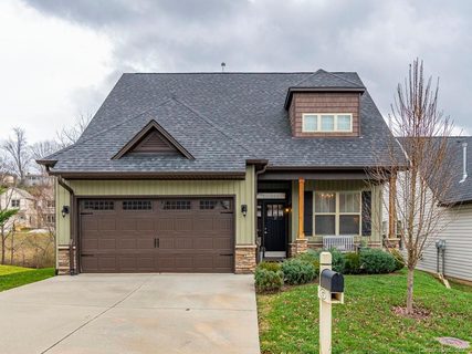 17 Partridge Berry Lane sold home in Reems Creek Cottages, Weaverville, NC