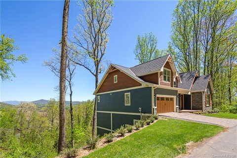 121 Waightstill Drive sold home in Arabella Heights, Arden, NC