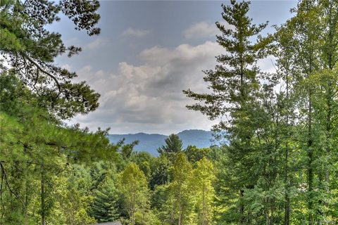81 Magnolia Farms Drive 15 sold lot in Magnolia Farms, Asheville, NC