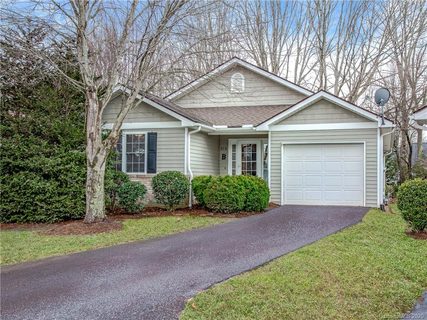 314 Creeks End Circle sold home in The Glens at Aberdeen, Mills River, NC