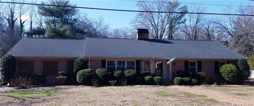 1221 Hillside Drive