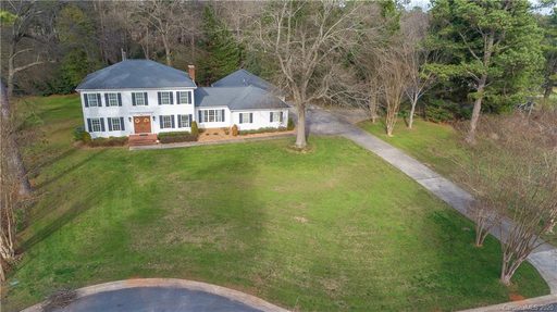 906 Cairnsmore Place