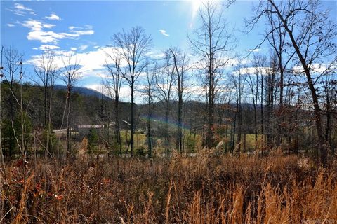 111 127 143 Buck Ridge Drive sold lot in Deer Cove, Marion, NC