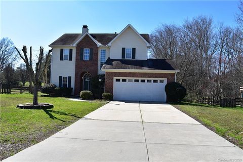 4125 Huntmeadow Drive sold home in Turnberry, Charlotte, NC