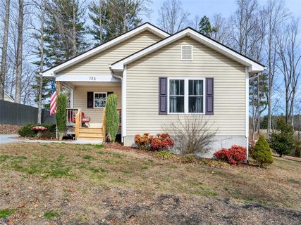 125 Victoria Springs Drive sold home in Three Seeds, Flat Rock, NC
