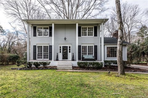7522 Cornwallis Lane