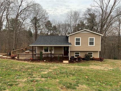 111b Lions Hill Street sold home in Brentwood, Morganton, NC