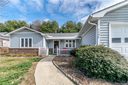 120 Derbyshire Drive sold home in Hendersonville, SC