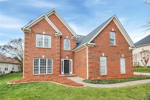 6590 Gatehouse Court