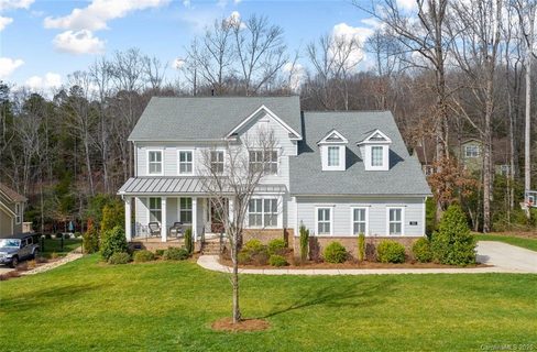 353 Monteray Oaks Circle