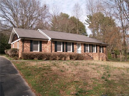 601 Red Fox Trail