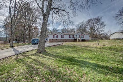 233 Gateway Farm Road 25 sold manufactured home in Gateway Farms, Clover, SC