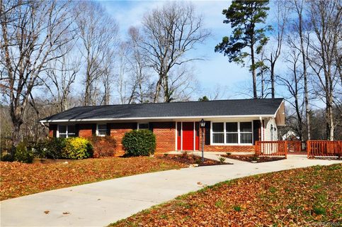 5514 Shoreview Drive