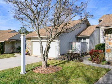 117 Deerlake Drive