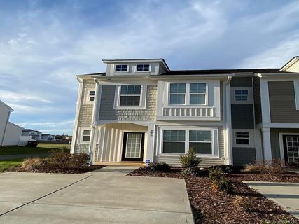 295 Halton Crossing Drive sold townhome in Settlers Landing, Concord, NC