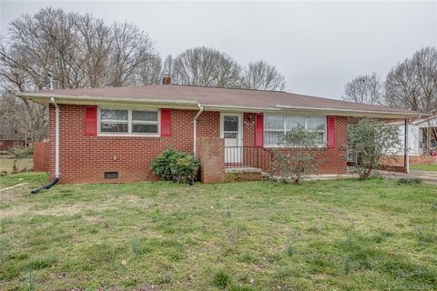 1202 Gidney Street