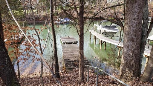 124 Ensign Place sold home in Cove View Park, Mooresville, NC