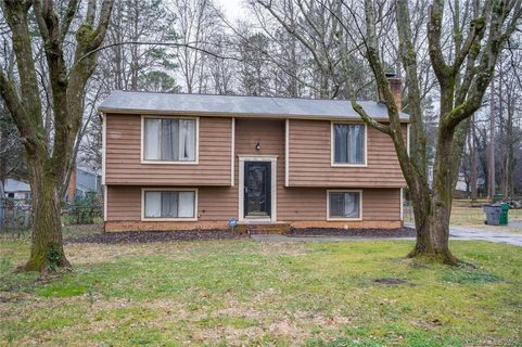 6119 Hickory Ridge Lane