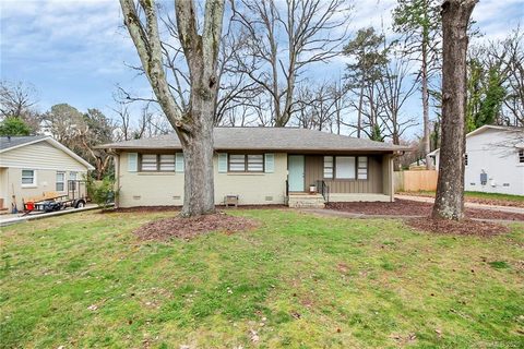 1022 Nancy Drive sold home in Hillsborough Acres, Charlotte, NC