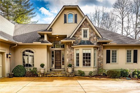Previously sold for $960,000