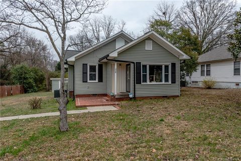 326 Hillandale Street