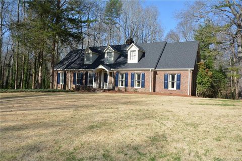 383 Grady Drive