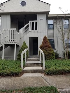 2301 Abbey Circle