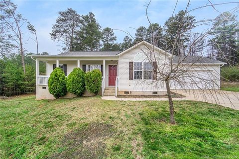 118 Winding Cedar Drive