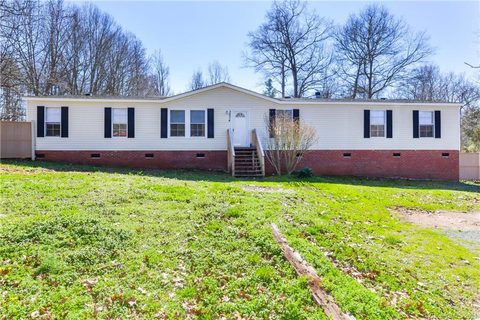 3074 Balkan Drive