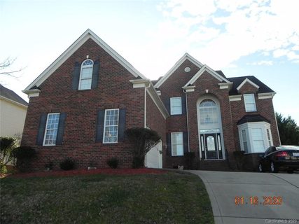8012 Leonine Court sold home in Dominion Bridge, Charlotte, NC