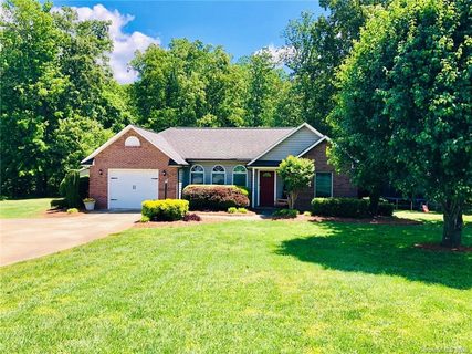 Previously sold for $280,000