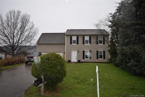 5215 Rocky Shoals Place sold home in Autumn Ridge, Concord, NC