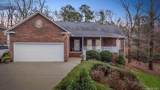 1448 Weatherwood Drive sold home in Weatherwood, Lincolnton, NC