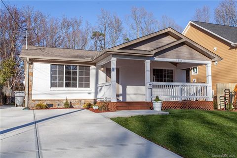 1725 Finchley Drive