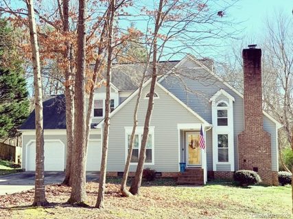 402 Tasse Place sold home in Alexander Glen, Charlotte, NC