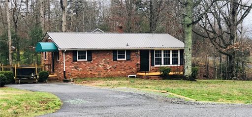 51 Leon Fox Road sold home in Sherwood Forest, Taylorsville, NC