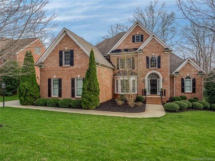 405 Conaway Court sold home in The Glen At Wesley Oaks, Waxhaw, NC