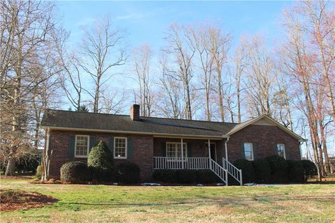 5555 Creekwood Drive 11 sold home in Spring Valley, Salisbury, NC