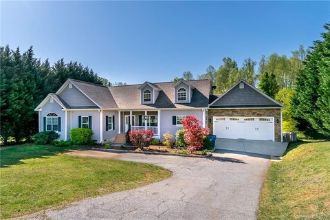 457 Cedarview Lane