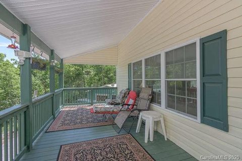 36 Coltons Way sold home in Mountain Meadows, Penrose, NC