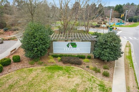 11183 Scullers Run sold lot in Watertrace, Tega Cay, SC