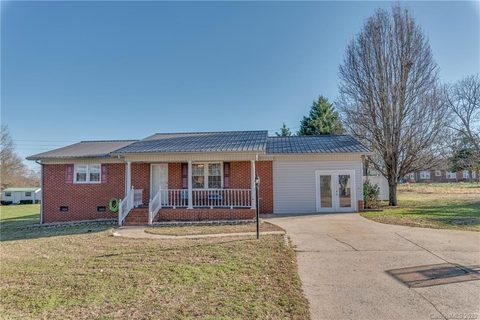126 Kings Drive sold home in Price Acres, Forest City, NC