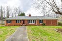 2733 Lakeview Circle sold home in Matthews, SC
