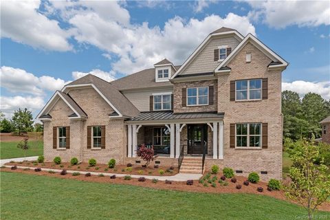101 Highclere Drive sold home in Highclere, Waxhaw, NC