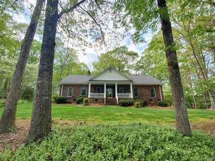 7021 Strawberry Lane sold home in Meadowsweet Farms, Stanfield, NC
