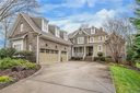 3327 Lakeside Drive sold home in Charlotte, SC